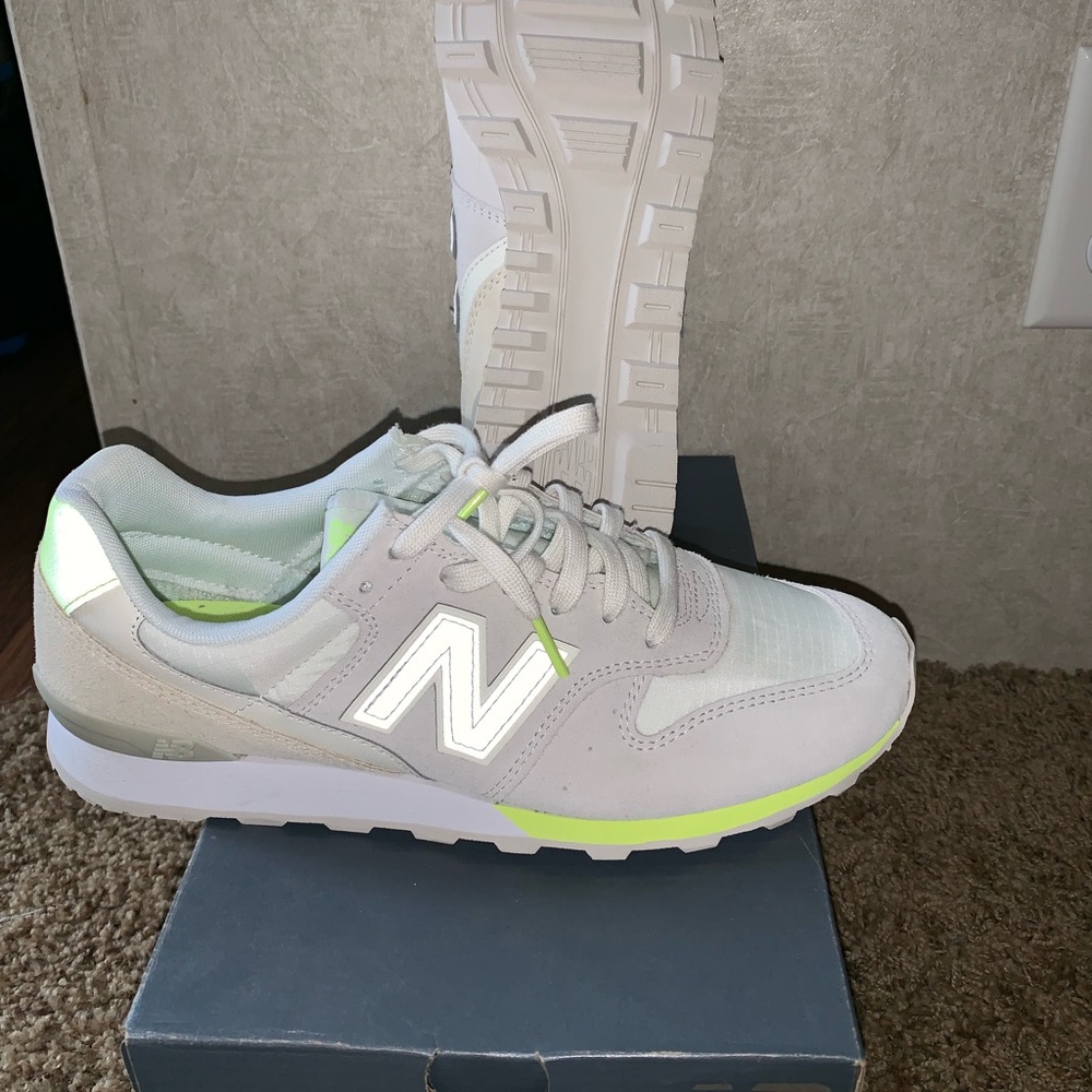 Woman’s New Balance